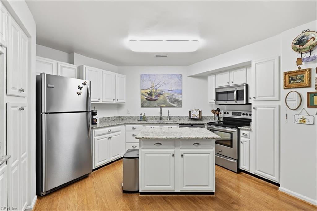 255 College Cross Property Photo 3