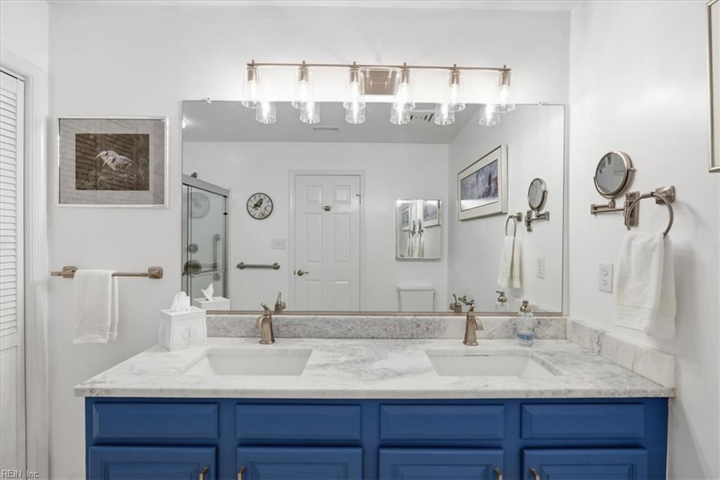 255 College Cross Property Photo 16