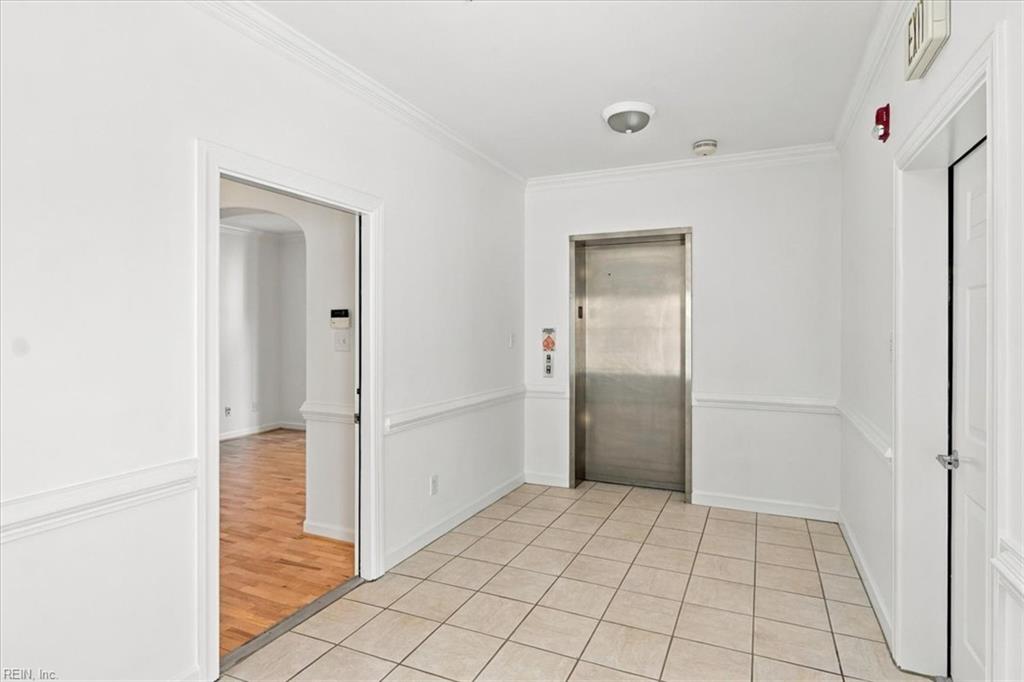 3160 Page Ave Ave Property Photo 2