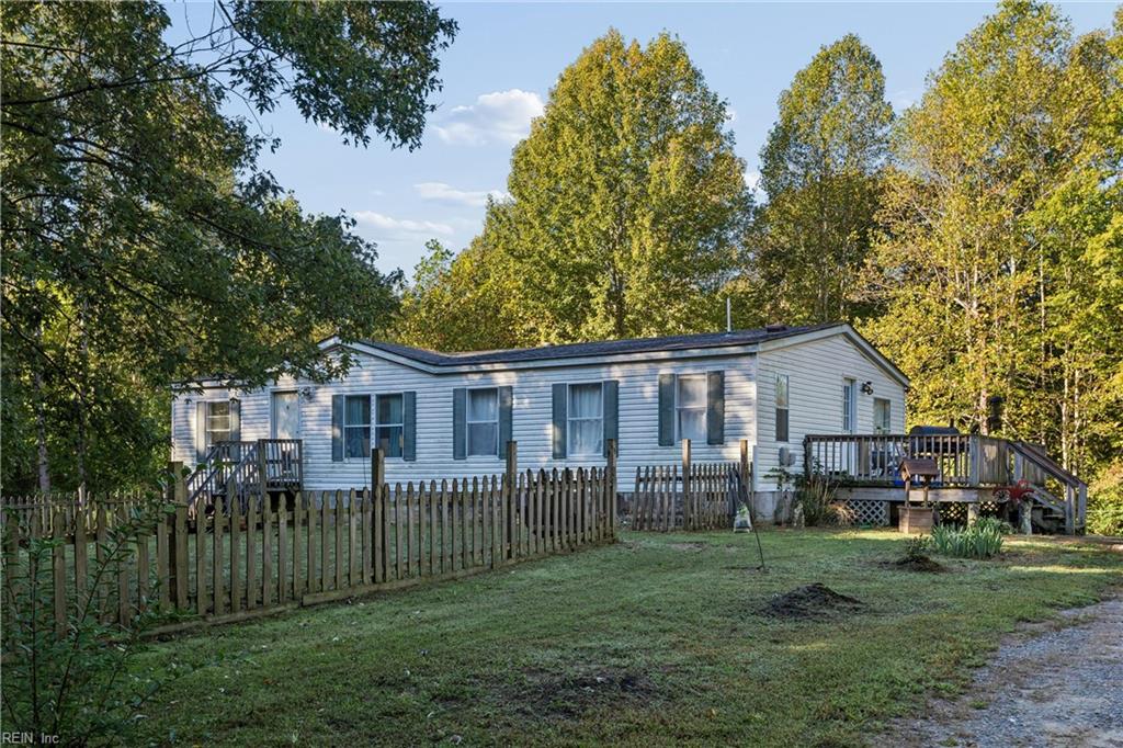 193 Whistlers Ln Property Photo 3