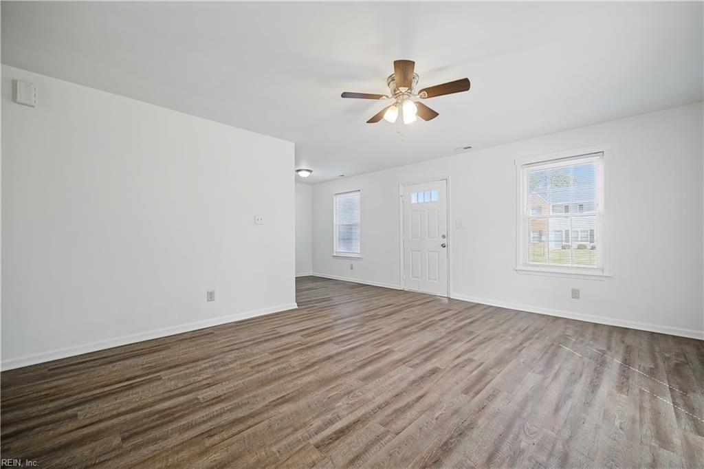 3616 Clover Meadows Dr Property Photo 5