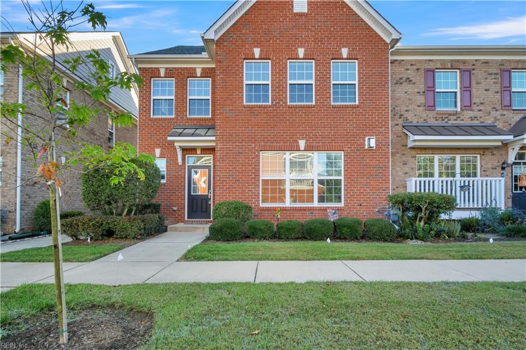 4211 Greenview Aly Property Photo 3