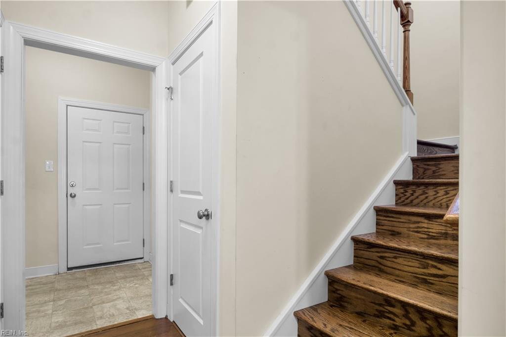 4211 Greenview Aly Property Photo 21