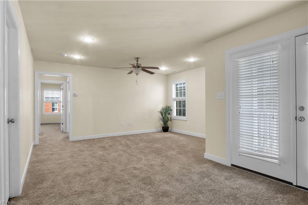 4211 Greenview Aly Property Photo 24