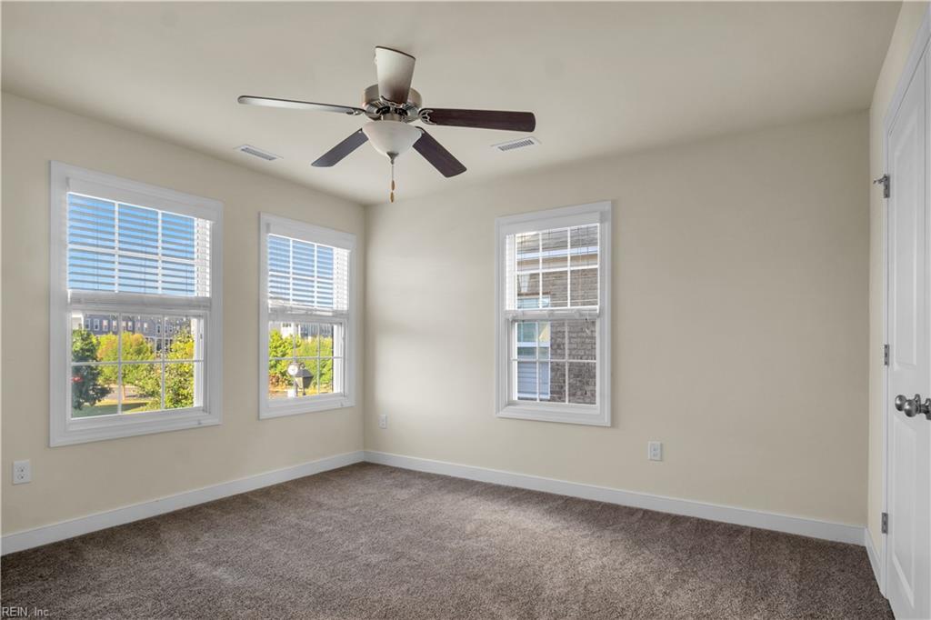 4211 Greenview Aly Property Photo 26