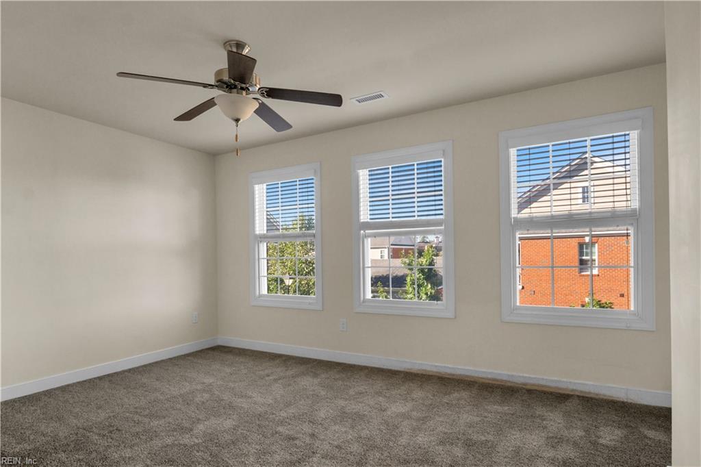 4211 Greenview Aly Property Photo 28