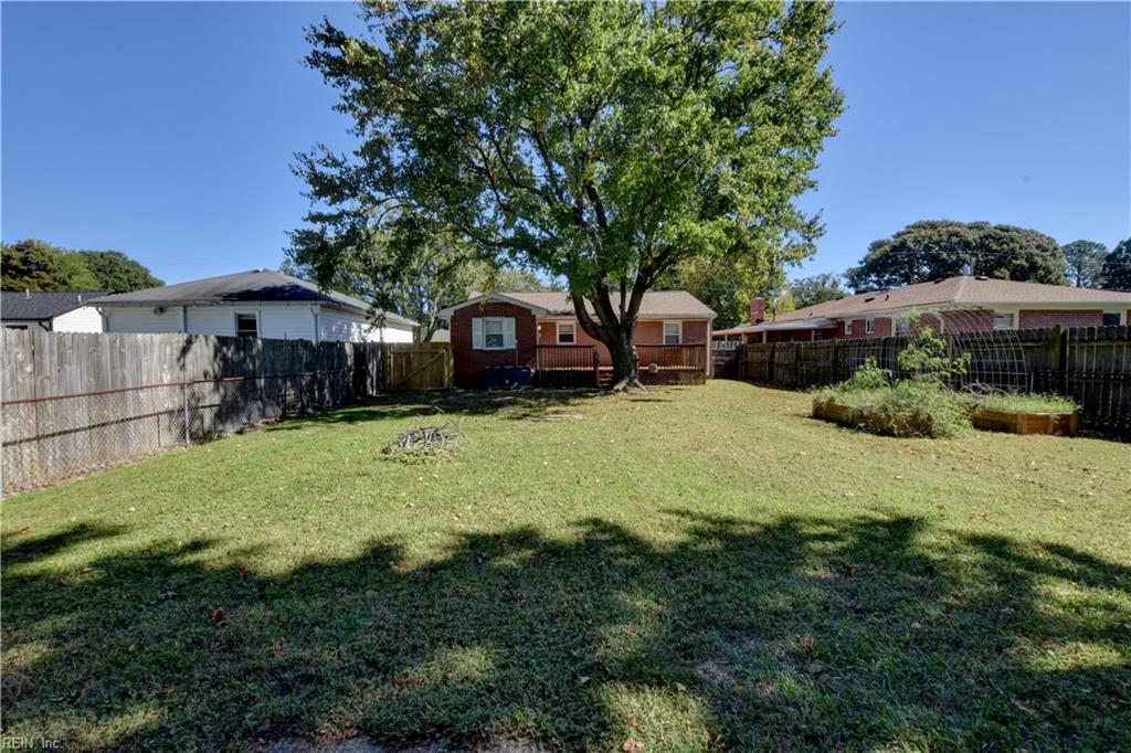 1507 Linden Ave Property Photo 16