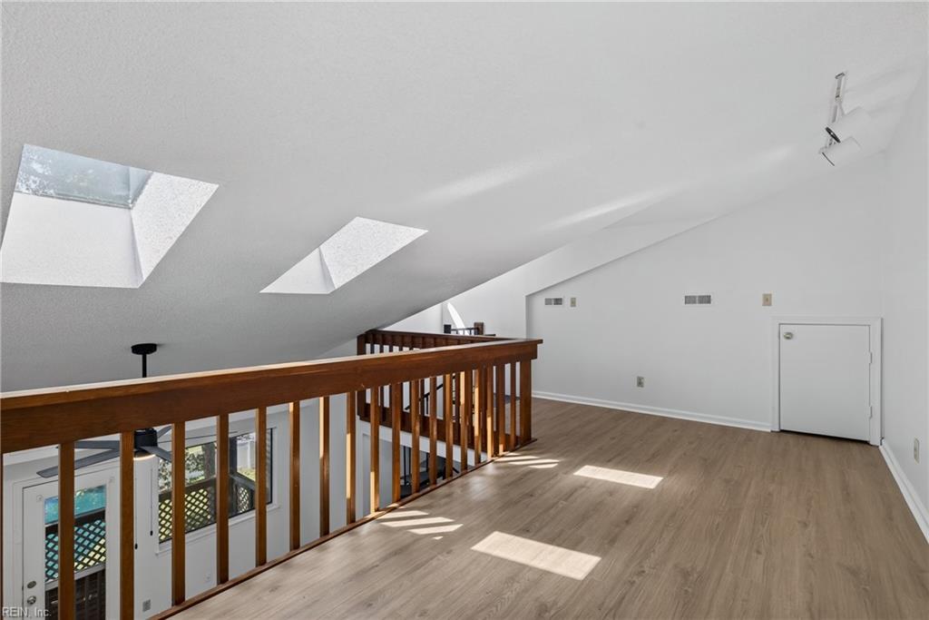 12869 Daybreak Cir Property Photo 10