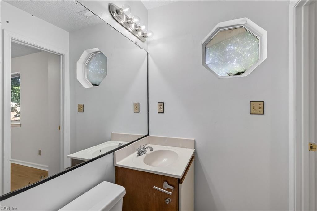 12869 Daybreak Cir Property Photo 15