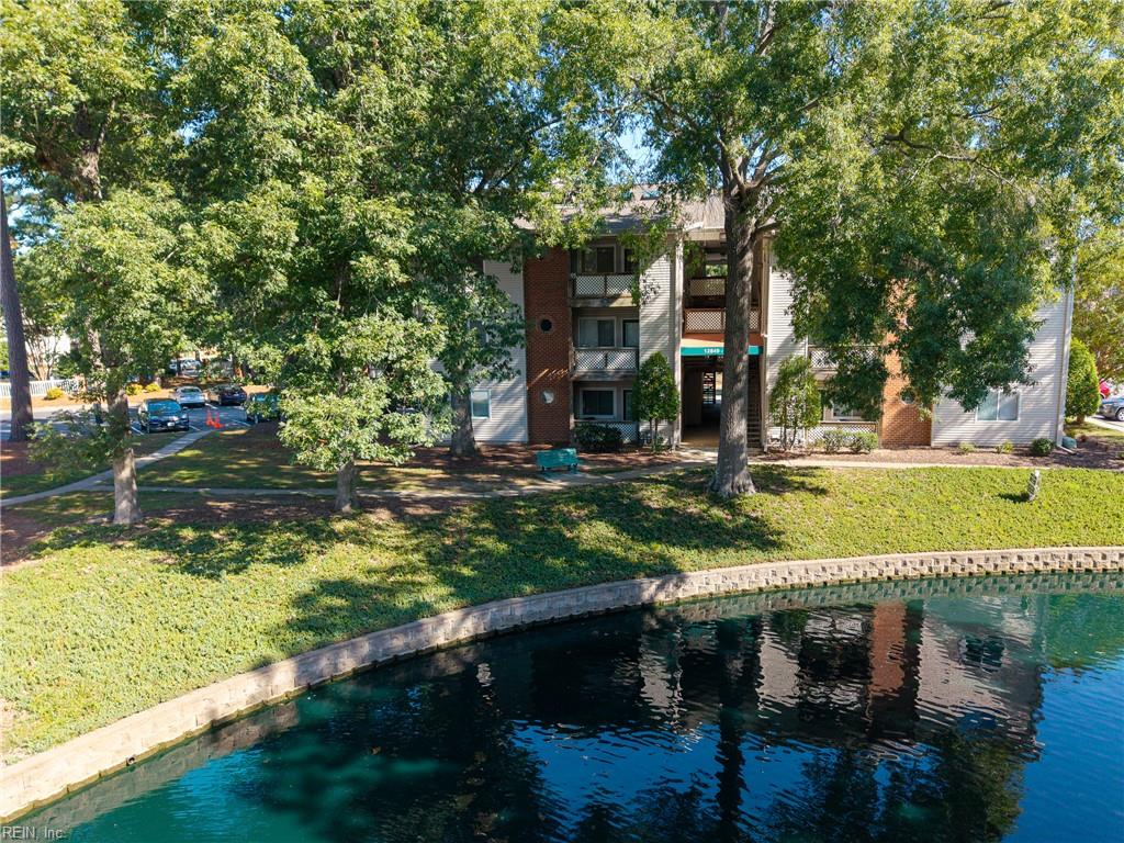 12869 Daybreak Cir Property Photo 35
