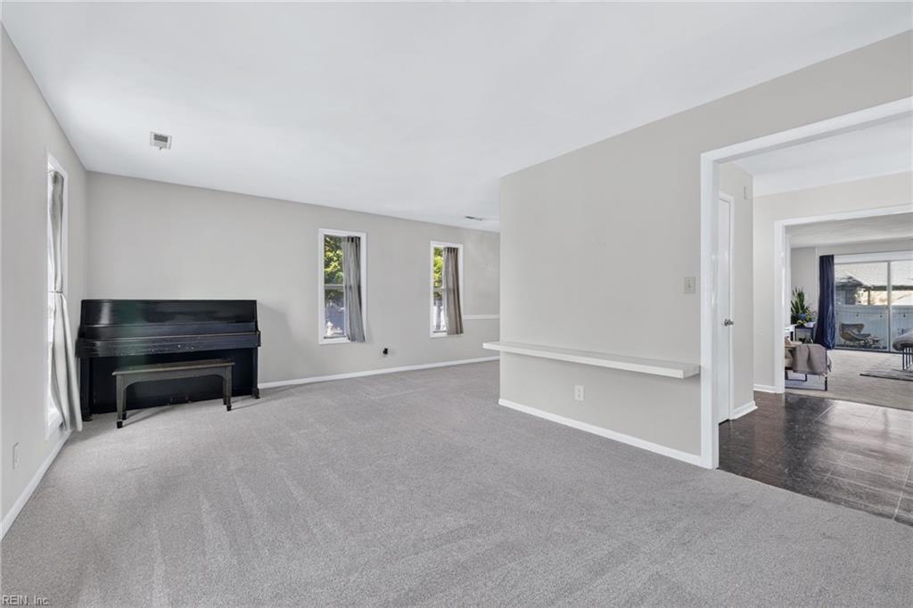 1508 Bayberry N Ct Property Photo 11