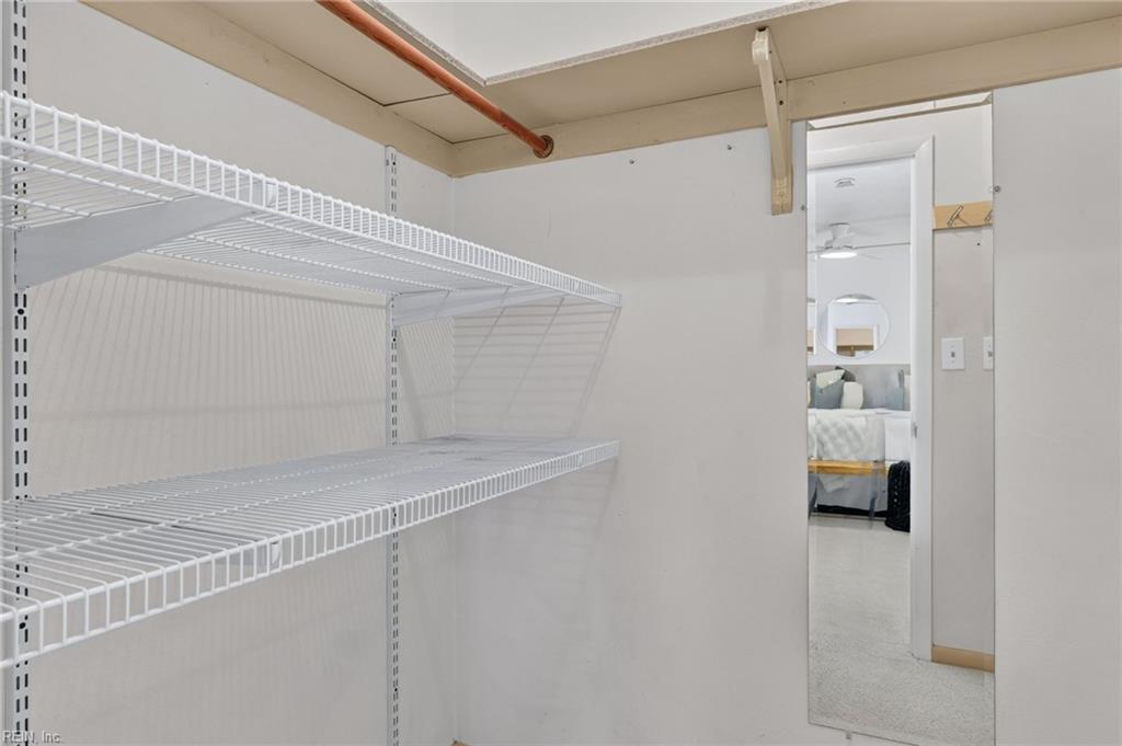 1508 Bayberry N Ct Property Photo 20