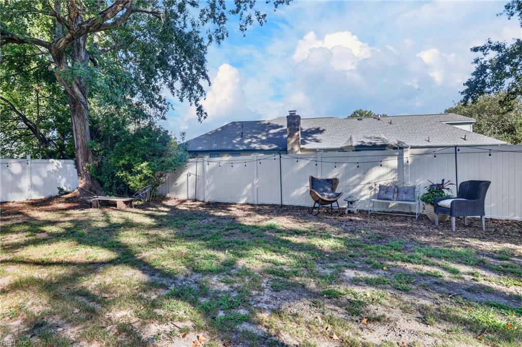 1508 Bayberry N Ct Property Photo 30