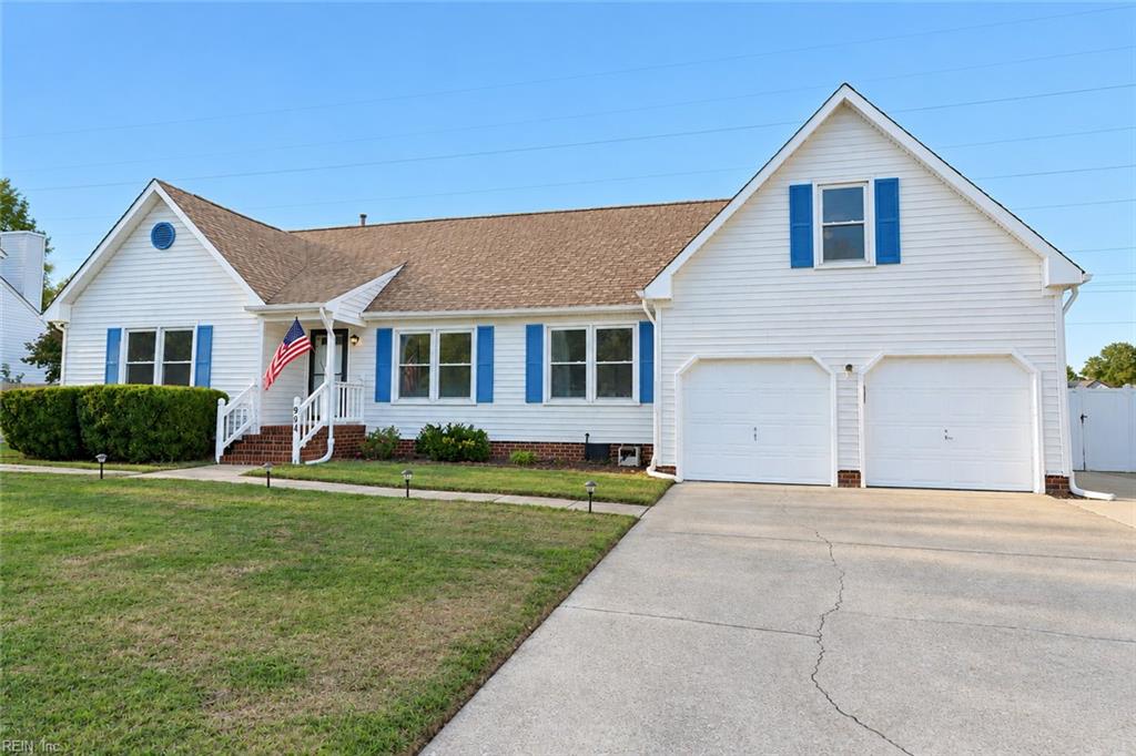 904 Barrington Ct Property Photo 1