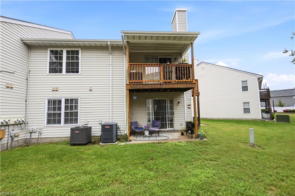 3704 Towne Point Rd Property Photo 4