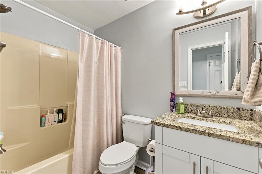 227 Abingdon Cir Property Photo 28