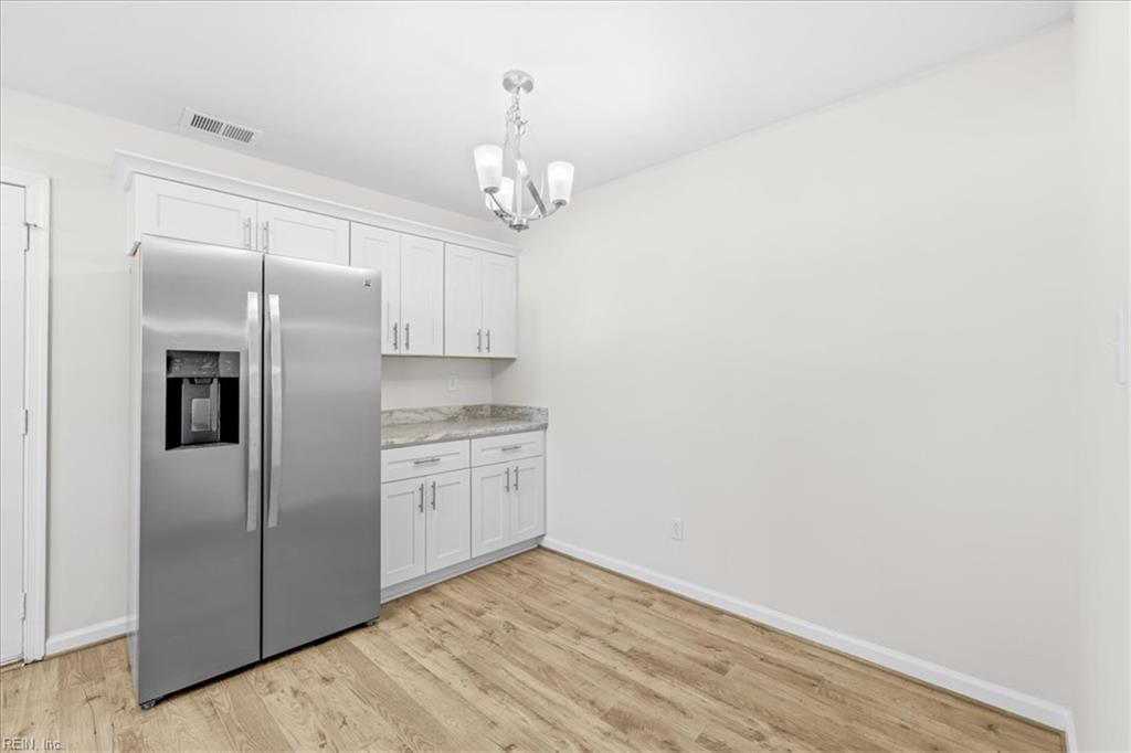 1425 Glendale Ave Property Photo 8