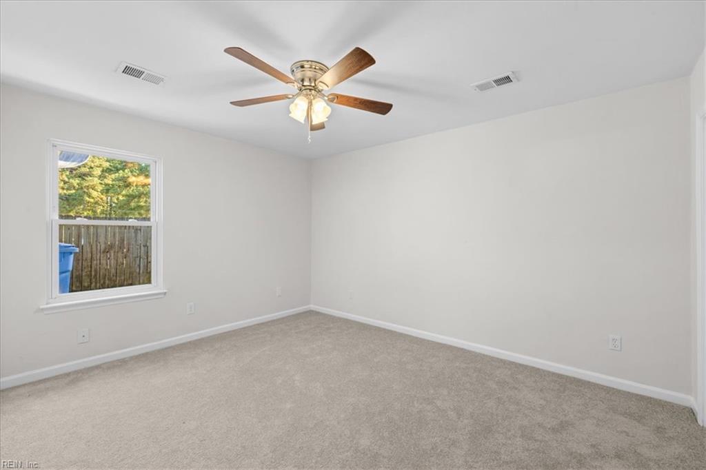 1425 Glendale Ave Property Photo 16