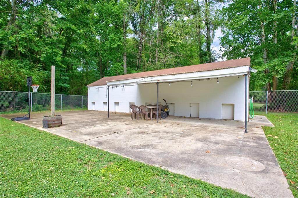 2448 Johnstown Rd Property Photo 44