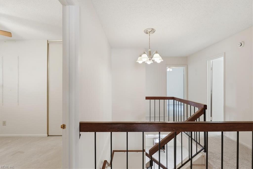 5204 Shorebreeze Ct Property Photo 14