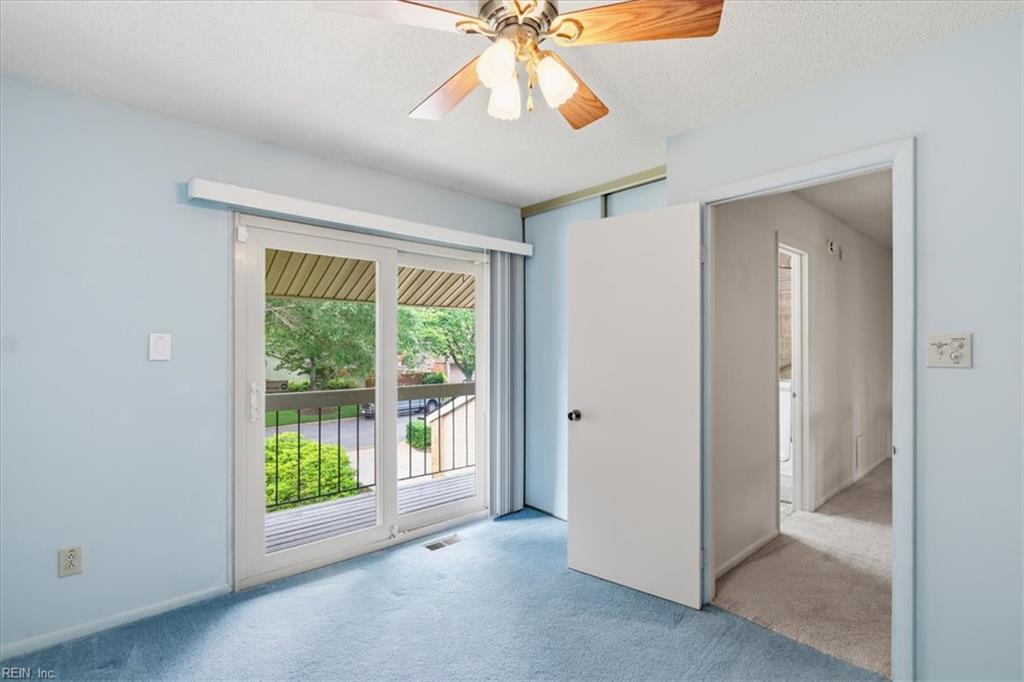 5204 Shorebreeze Ct Property Photo 22