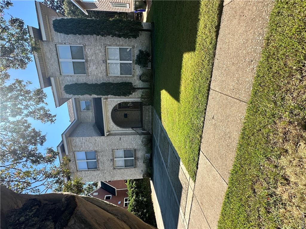 1315 Bolling Ave Property Photo 1