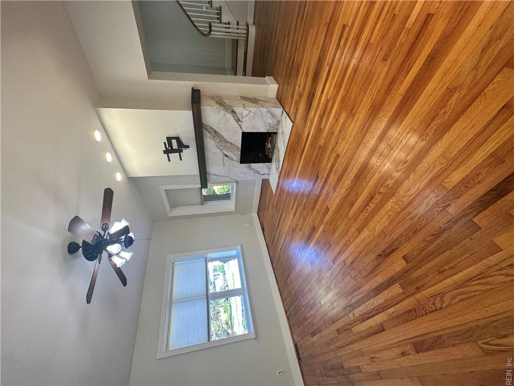 1315 Bolling Ave Property Photo 27