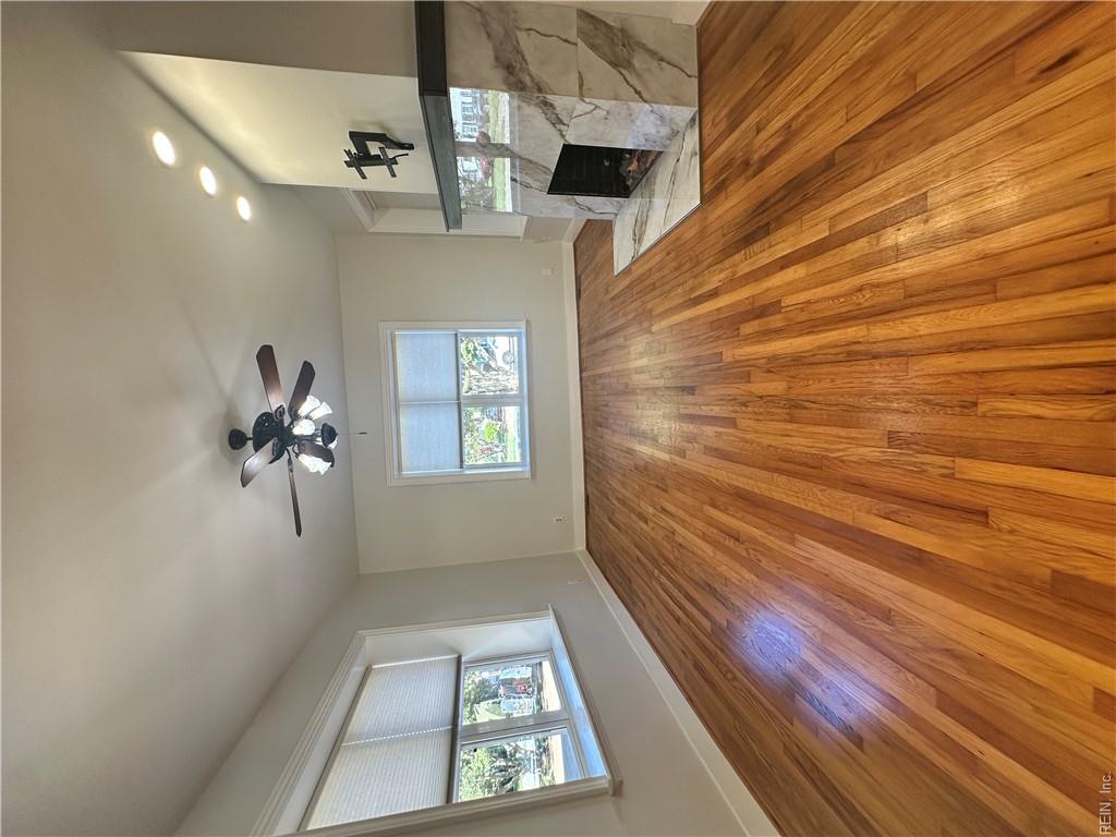 1315 Bolling Ave Property Photo 28