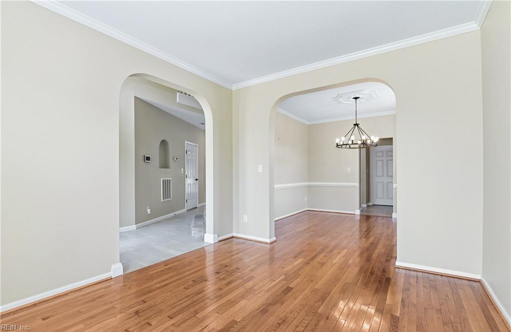 9559 Bay Point Dr Property Photo 8