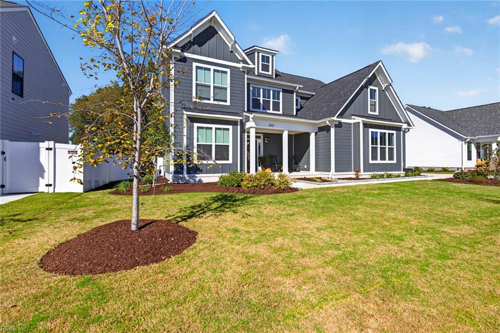 203 Hessian Loop Property Photo 2