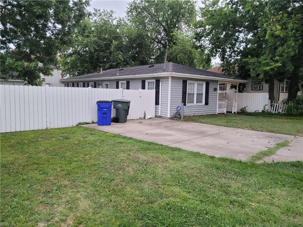 1305 W 37th Street St Property Photo 2