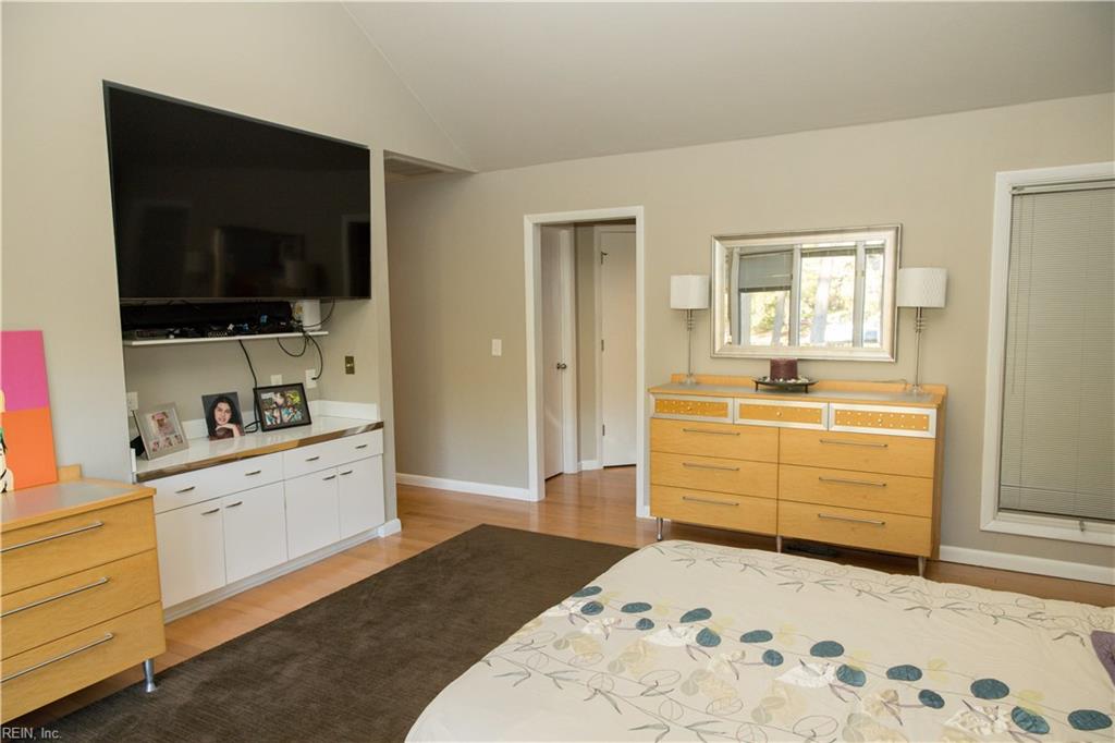2844 Kings North Rd Property Photo 17