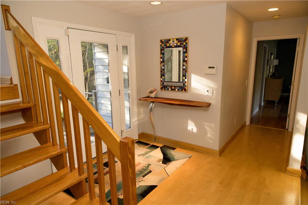 2844 Kings North Rd Property Photo 26