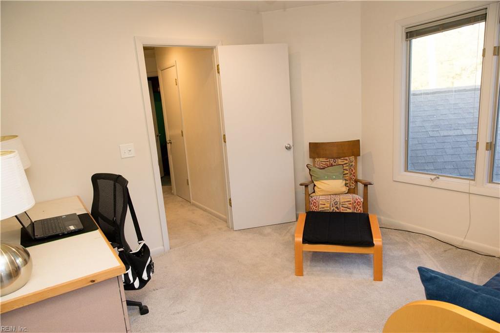 2844 Kings North Rd Property Photo 32