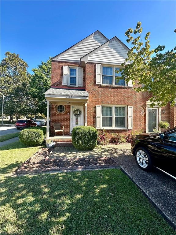 1500 Canterford Ct Property Photo 1