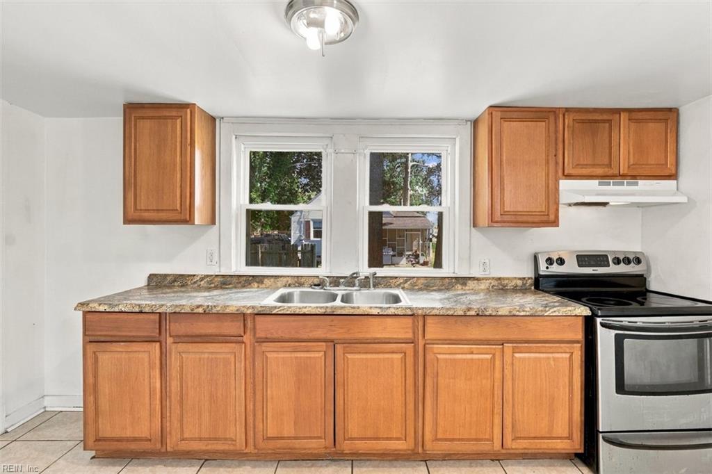 3200 Arlington Pl Property Photo 6