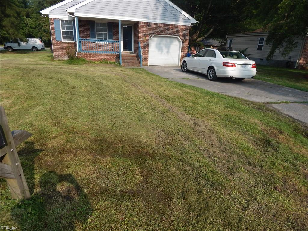 424 Gregory Ln Property Photo 1