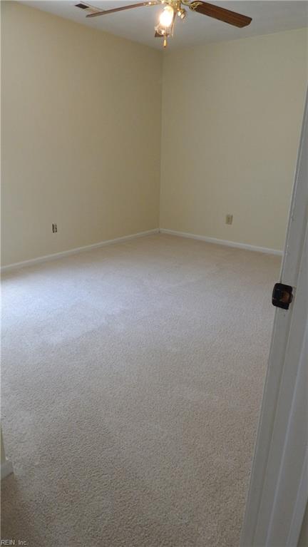 424 Gregory Ln Property Photo 13