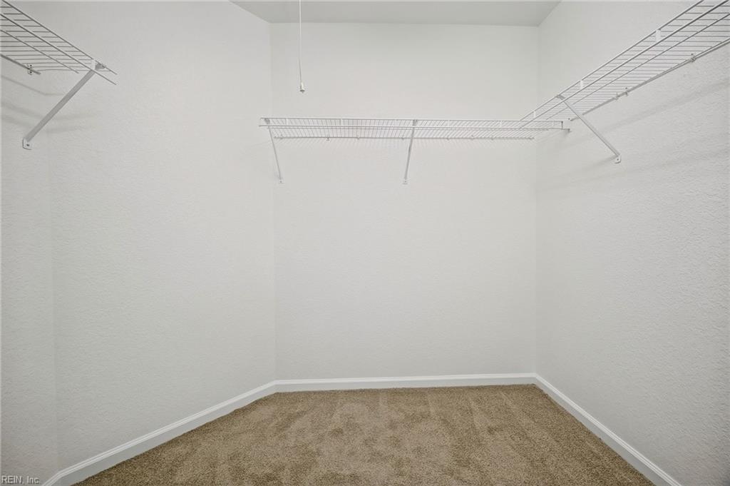 929 Canterwood Ct Property Photo 35