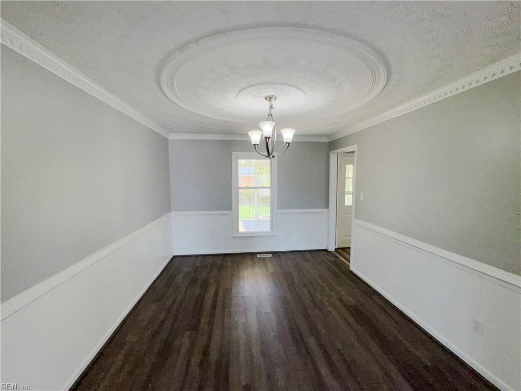 512 Bay Oak Dr Property Photo 7