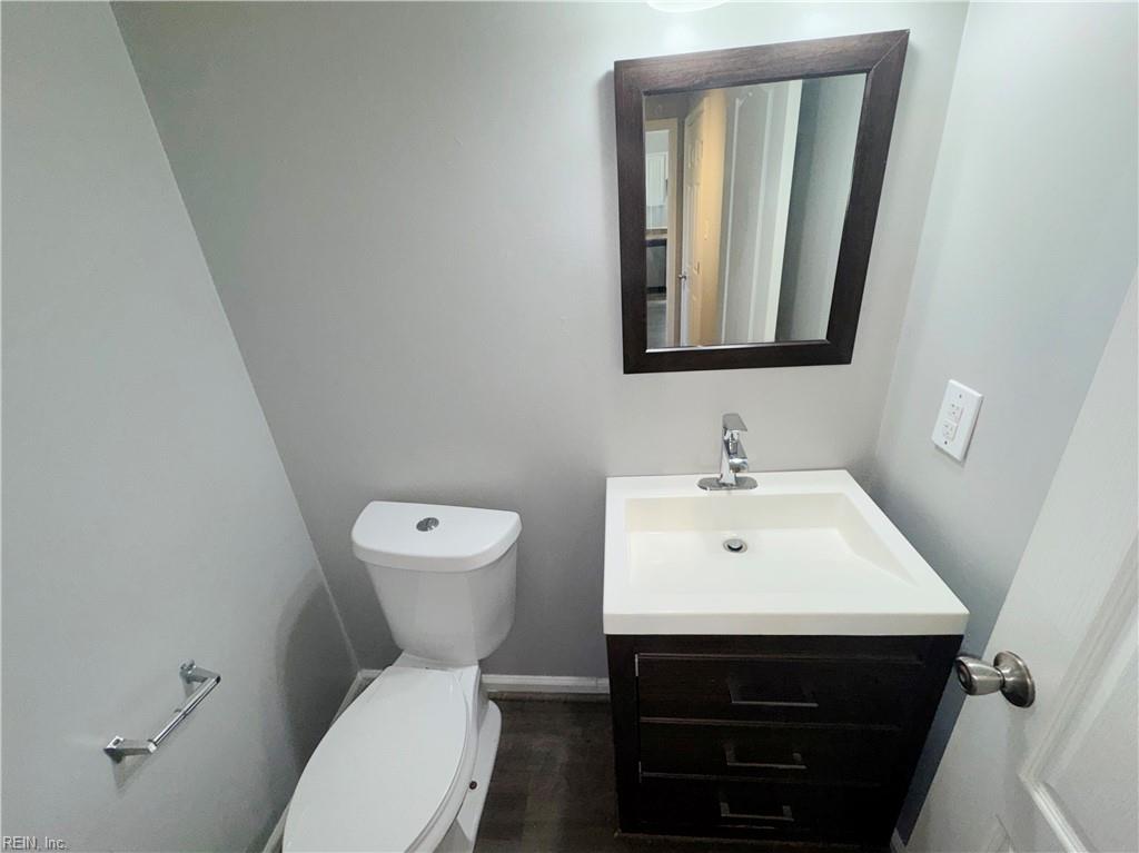 512 Bay Oak Dr Property Photo 11