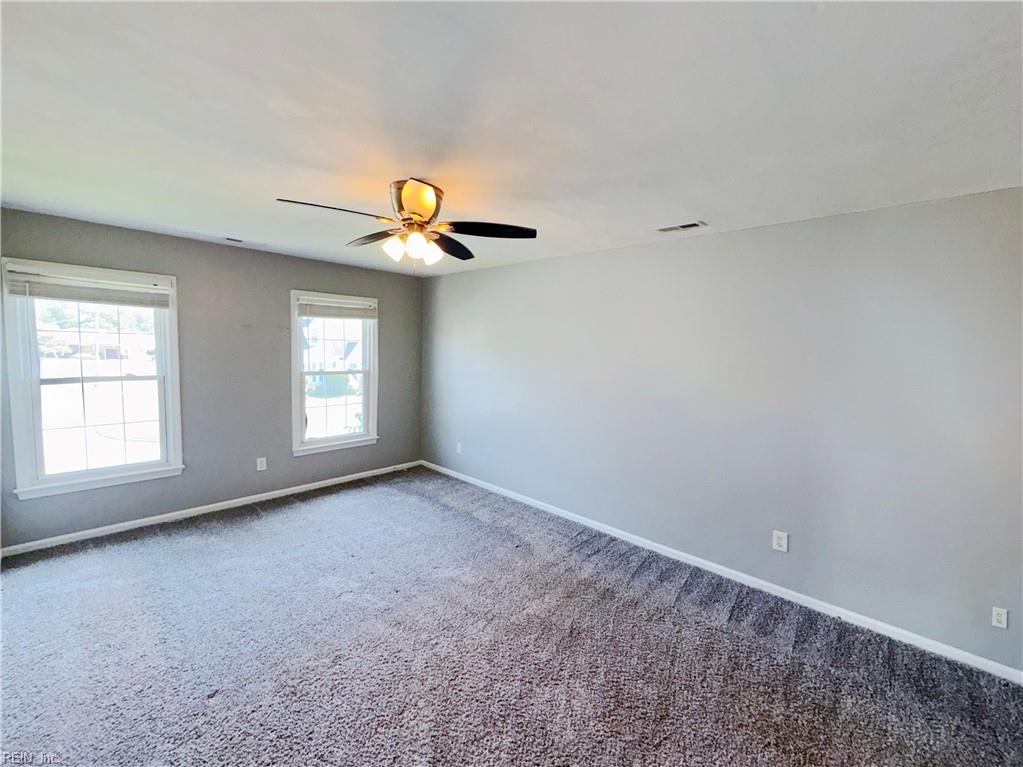 512 Bay Oak Dr Property Photo 18