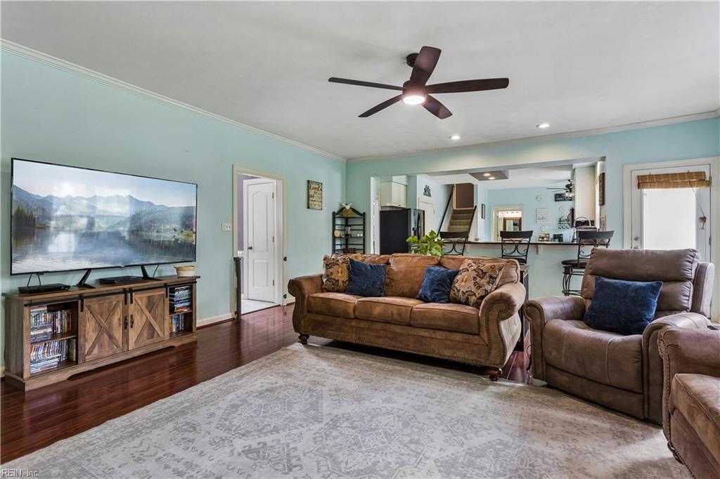 1239 Pacels Way Property Photo 15