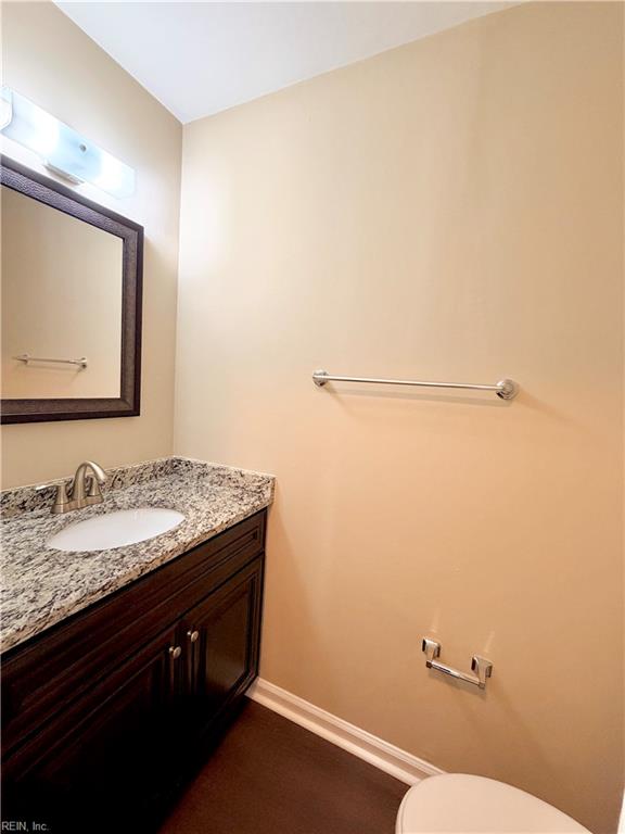312 Seeman Ct Property Photo 4