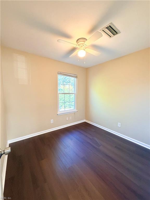 312 Seeman Ct Property Photo 14
