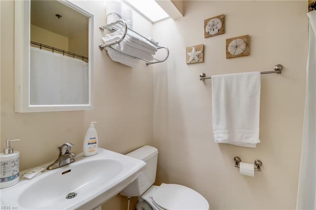 304 28th St Property Photo 17
