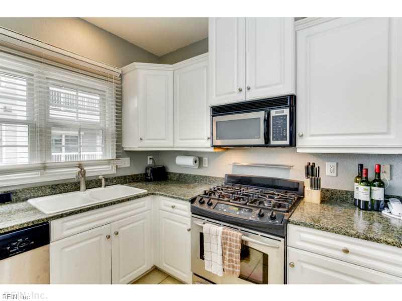 2225 Devore Ct Property Photo 10
