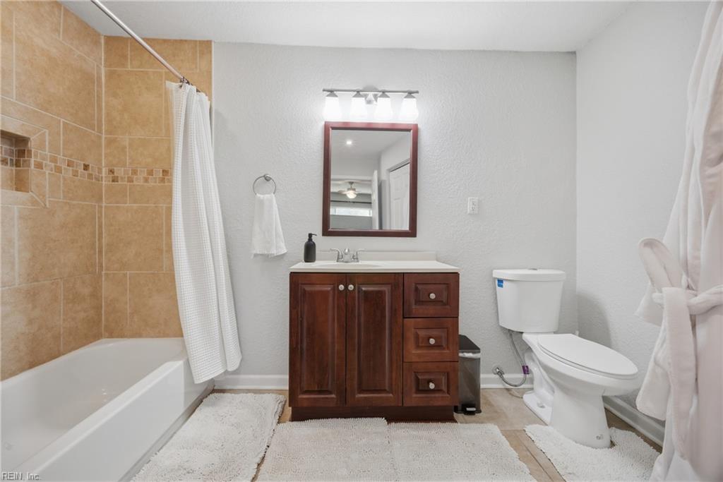 752 Lynch Ln Property Photo 25