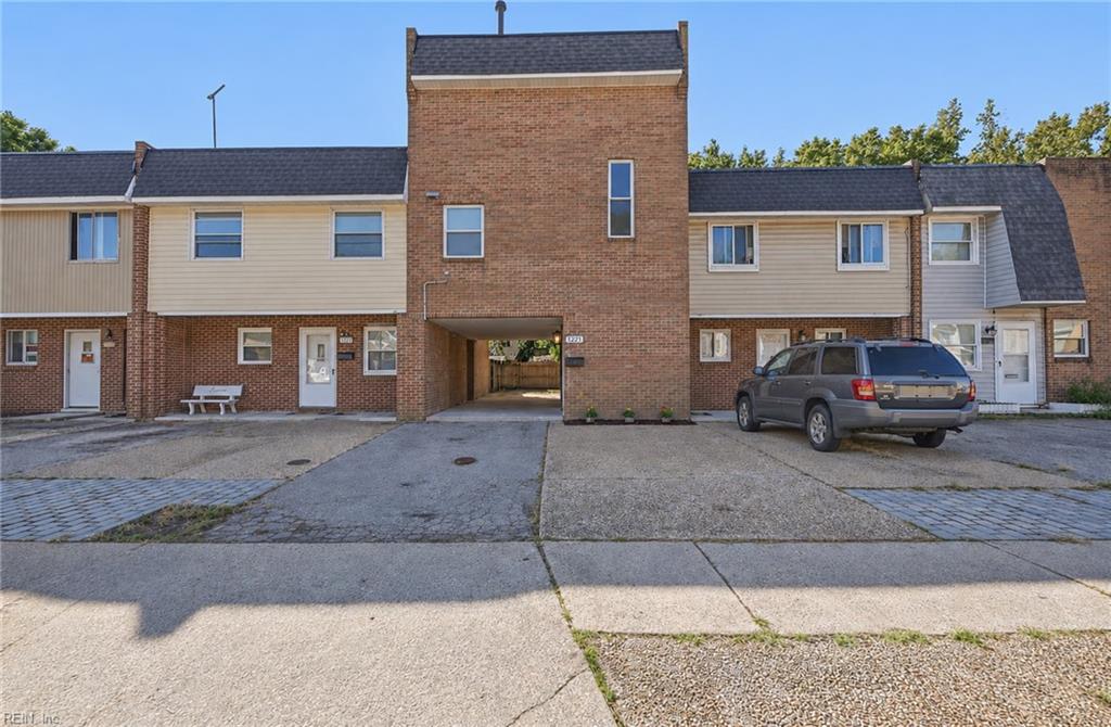 1221 Curie Ct Property Photo 3