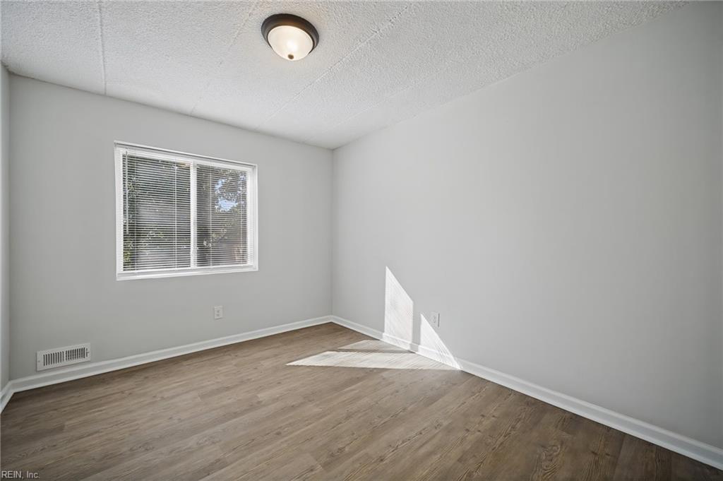 1221 Curie Ct Property Photo 19